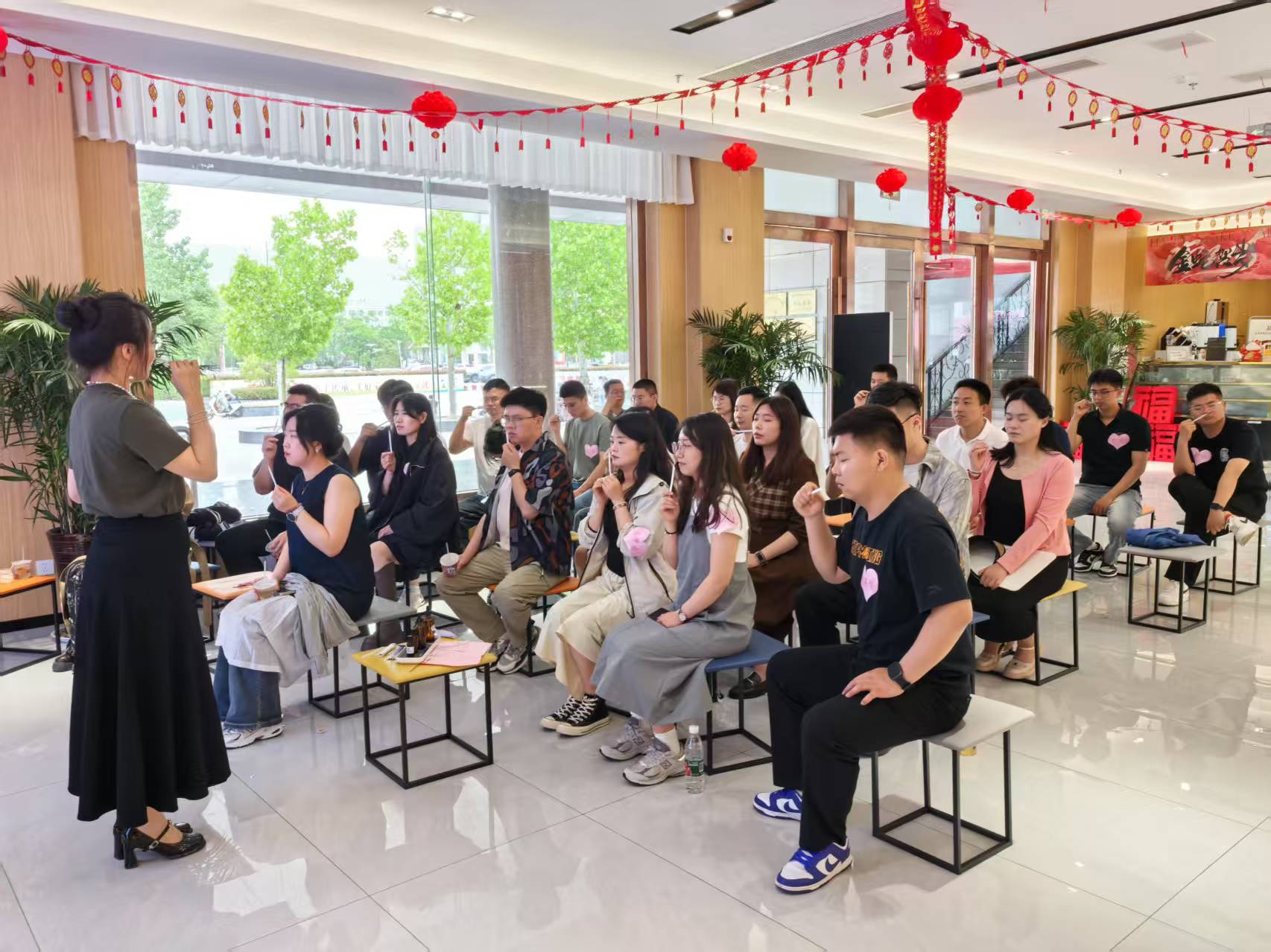 微信图片_20250520153523.jpg