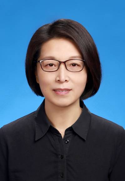 周哲.jpg